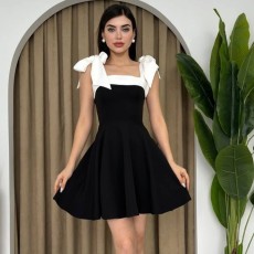 Patchwork Tie Up Square Neck Mini Dress GWSD-D1994494