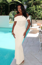 Off Shoulder Solid Color Maxi Dress GQNF-Y00055D