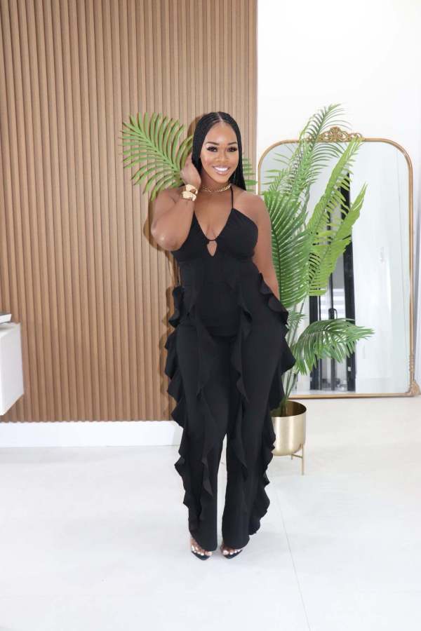 Halterneck Deep V Neck Ruffles Jumpsuit GTYZ-7626