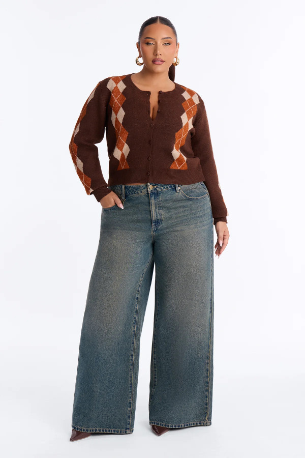 Plus Size Diamond Plaid Color Blocked Sweater Coats YMEF-59125
