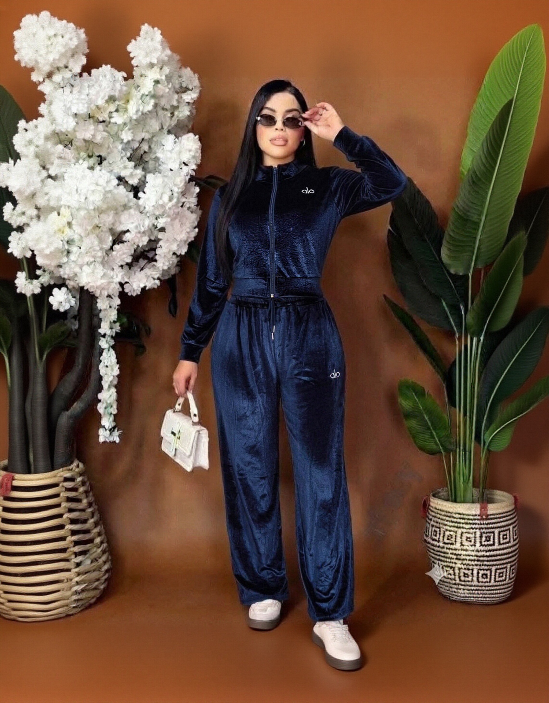 2026 VIP1 Velour Long Sleeve Sport Two Piece Pants Set GYSF-5375