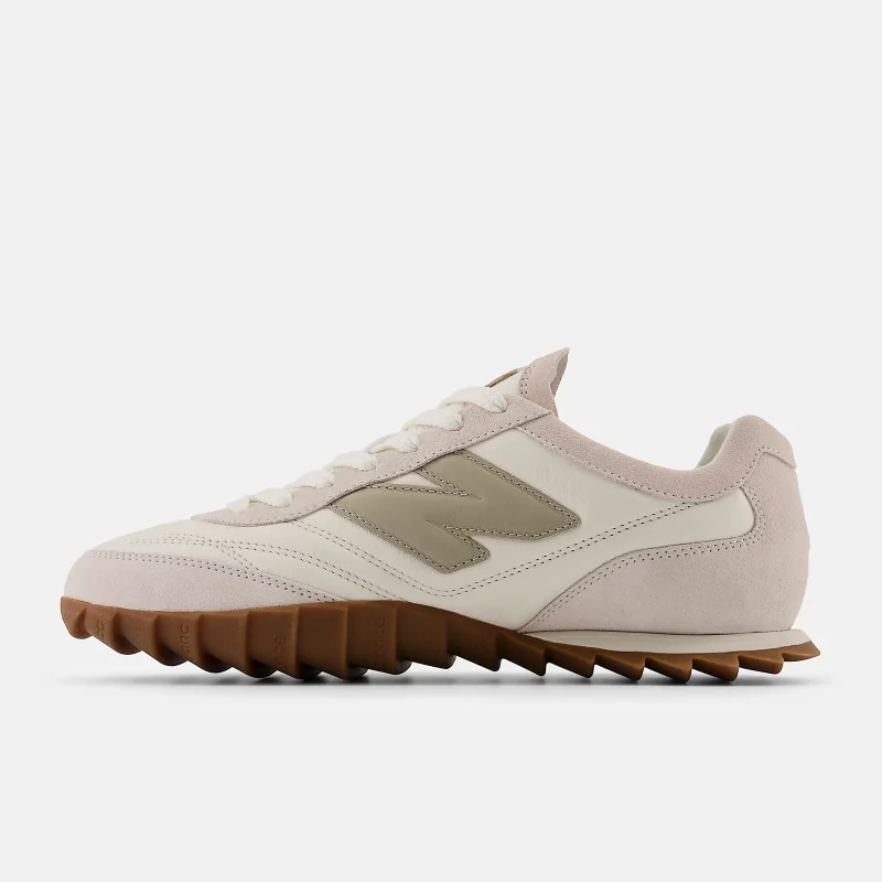 NEW BALANCE RC30