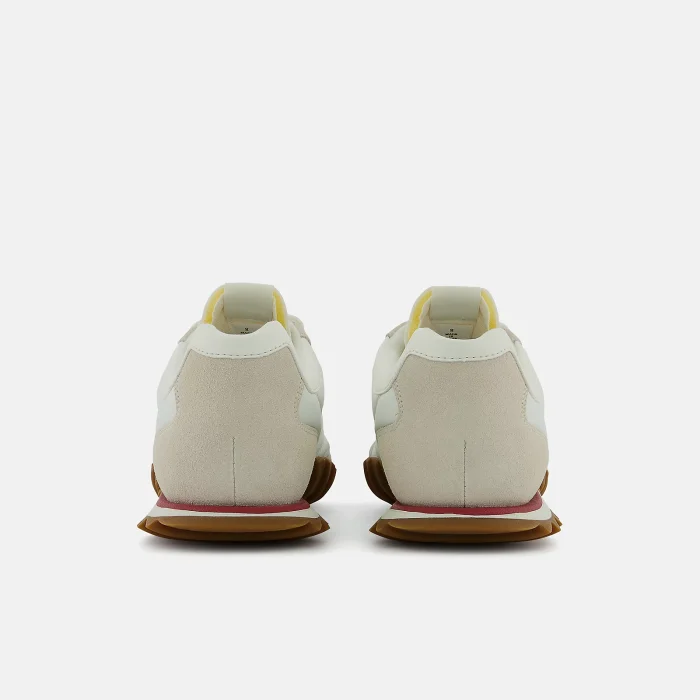 NEW BALANCE RC30