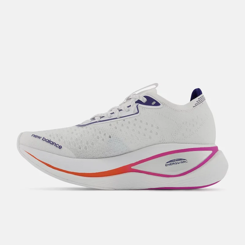 NEW BALANCE FuelCell SuperComp Trainer