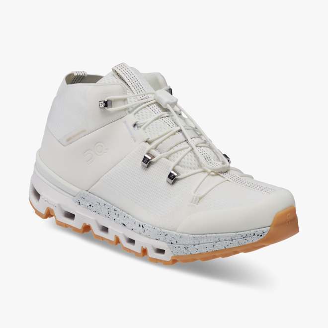 ON Cloudtrax Undyed