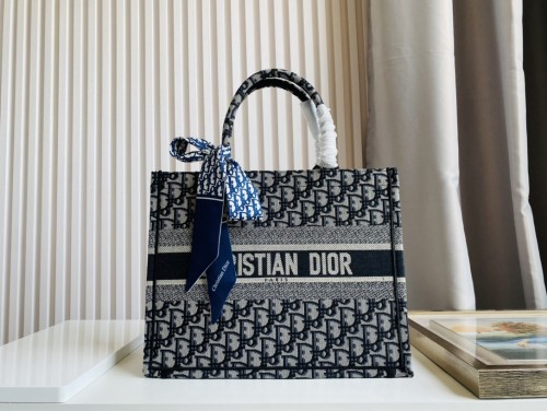 Dior Tote Women Handbags Bags 2-Size