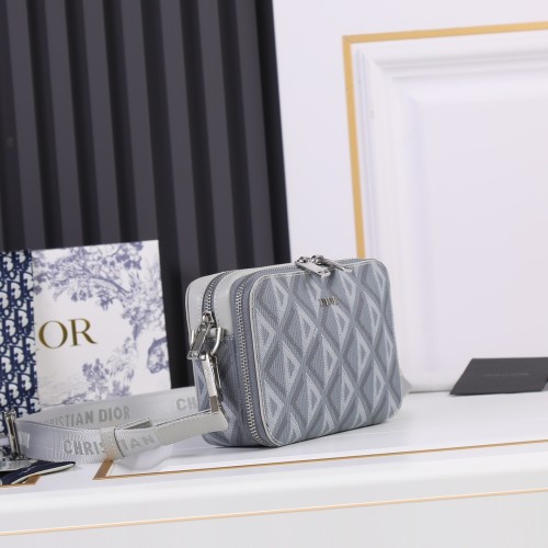 Dior 2022SS Oblique Men Shoulder Bags 17*12*6cm