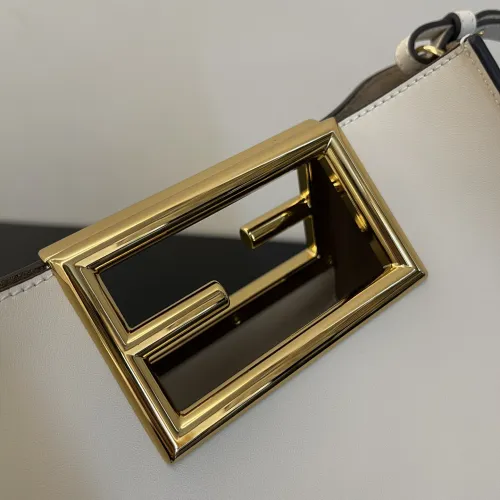 Fendi New Shoulder Bags 20*17*9cm