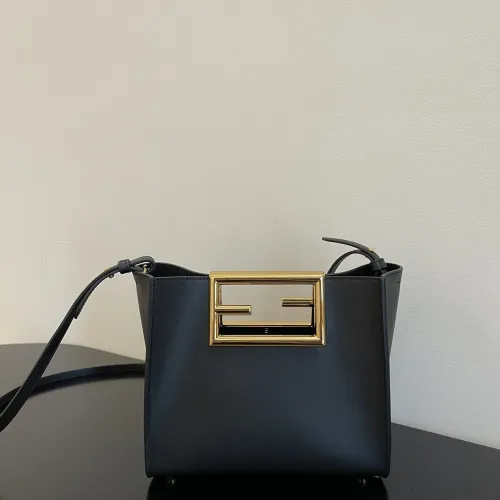 Fendi New Shoulder Bags 20*17*9cm