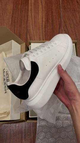 Alexander McQueen OVERSIZED Sneaker Size 35-45 8-Color Suede