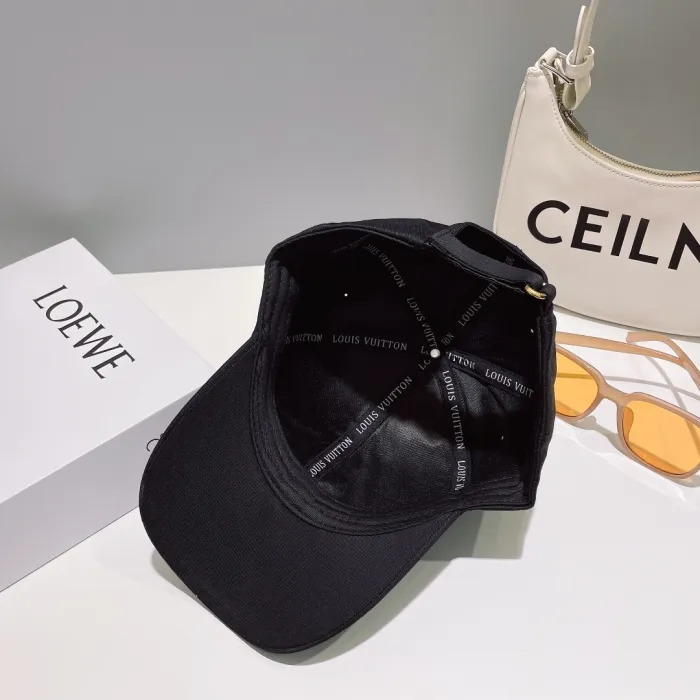 Louis Vuitton Baseball Cap 2-Color