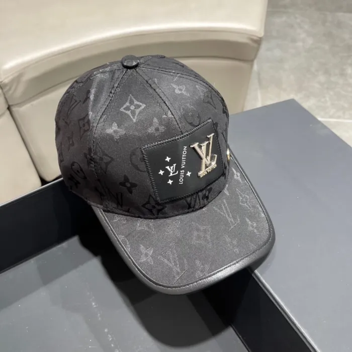 Louis Vuitton Baseball Cap 2-Color