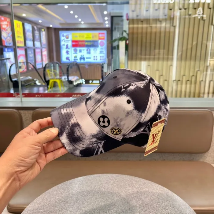 Louis Vuitton Baseball Cap 3-Color