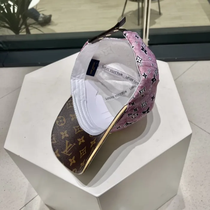 Louis Vuitton Baseball Cap 4-Color