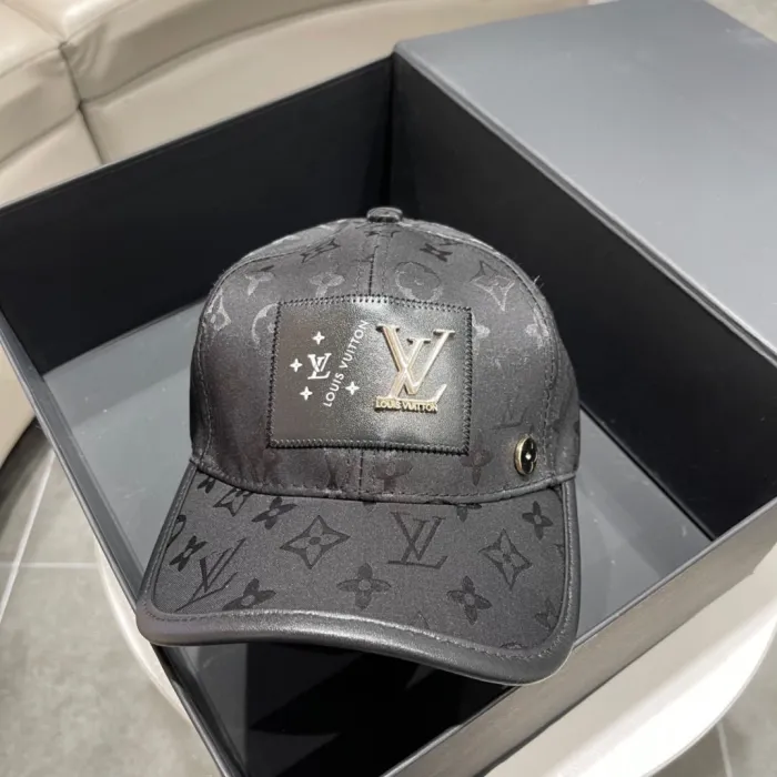 Louis Vuitton Baseball Cap 2-Color