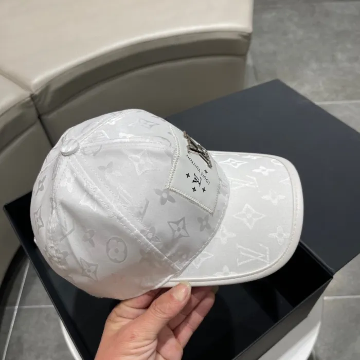 Louis Vuitton Baseball Cap 2-Color