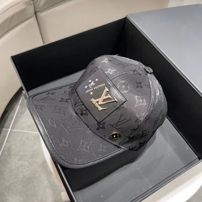 Louis Vuitton Baseball Cap 2-Color