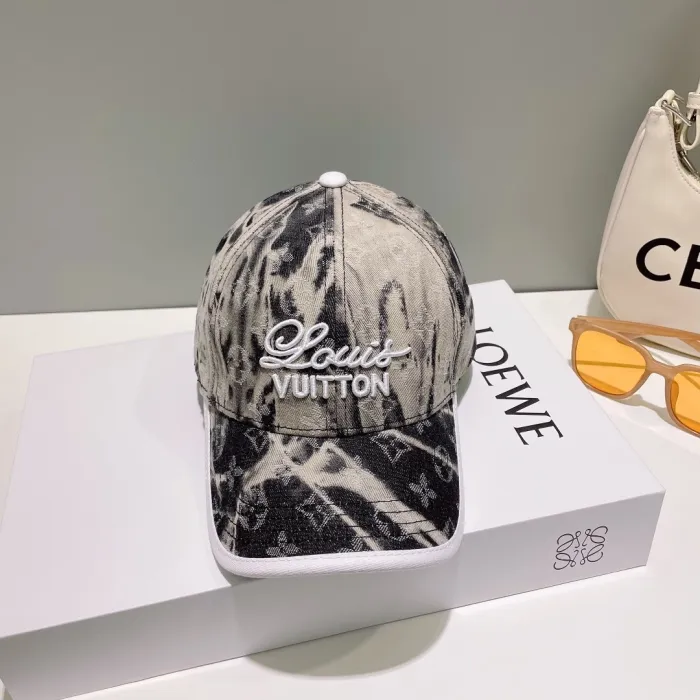 Louis Vuitton Baseball Cap 2-Color