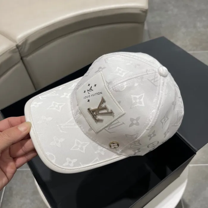 Louis Vuitton Baseball Cap 2-Color