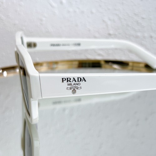 Prada SPR 02Z-F Sunglasses