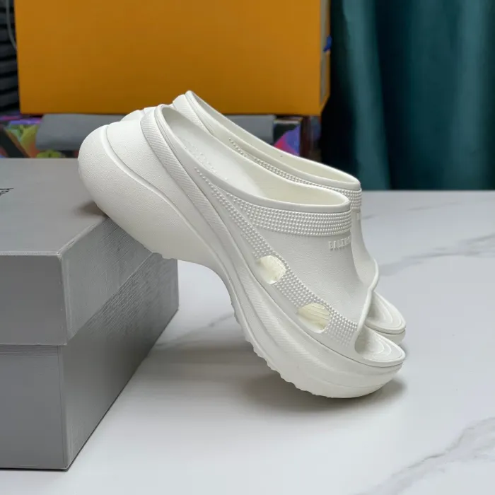 Balenciaga Pool Crocs™ Slippers Size 35-45 4-Color