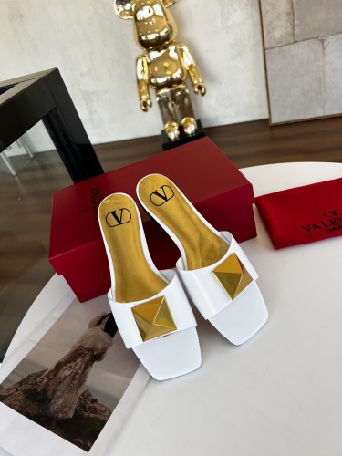 Valentino Women Sandals Gr. 35-42