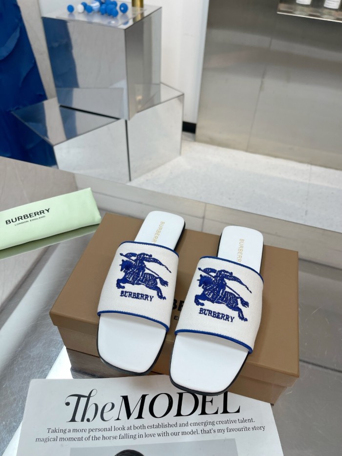 Burberry Women Slippers Size 36-41