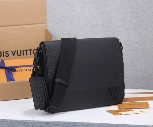 Louis Vuitton M57080 Aerogram Shoulder Bags Size 28*24*10cm