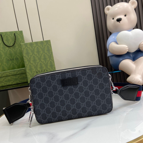 Gucci GG Supreme Shoulder Bags Size 14*22.5*7.5cm