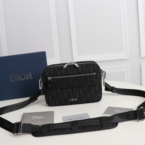 Dior Oblique Men Shoulder Bags 2-Size