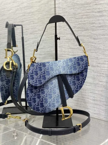 Dior Saddle Bag mit Trageriemen Women Size 25.5*20*6.5cm