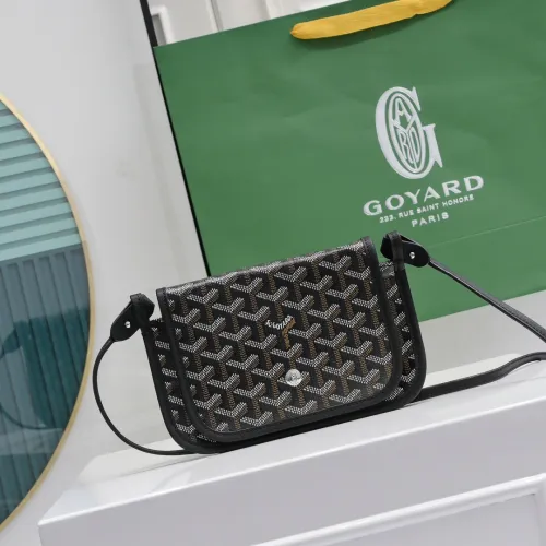 Goyard Shoulder Bags Size 20.5*14*2cm