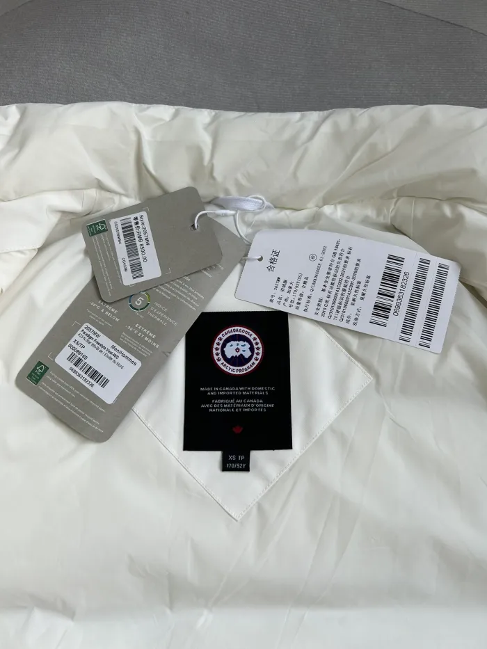 Canada Goose Paradigm Freestyle Vest-WD Men Winter Vest Size XS-XXL