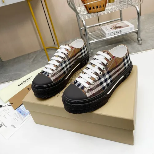 Burberry Sneaker Size 36-45