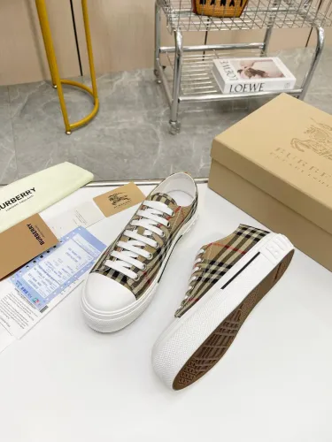 Burberry Sneaker Size 36-45