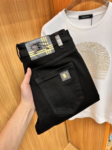 Burberry Jeans Men Size 28-38