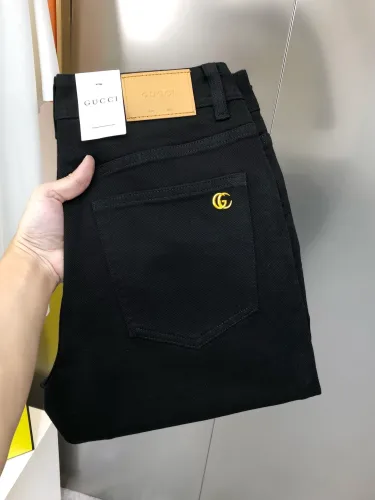 Gucci Jeans Men Size 28-38