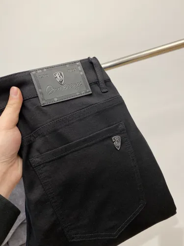 Burberry Jeans Men Size 28-38