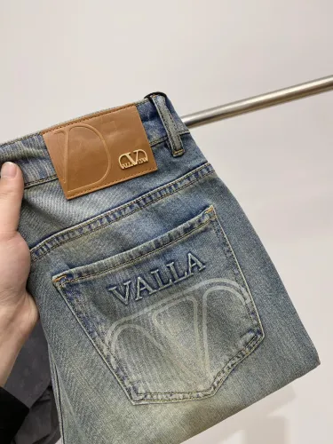 Valentino Jeans Men Size 28-38