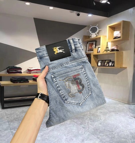 Burberry Jeans Men Size 29-38