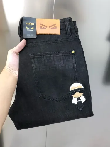 Fendi Jeans Men Size 28-38