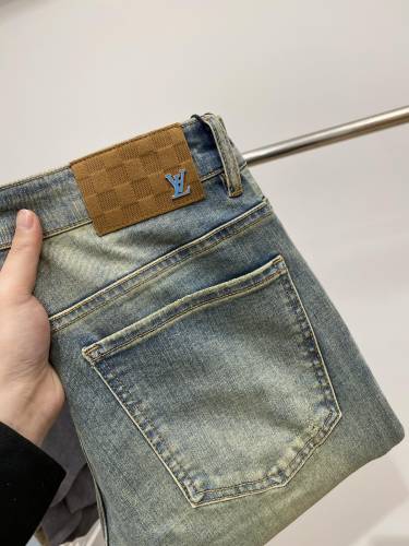 Louis Vuitton Jeans Men Size 28-38