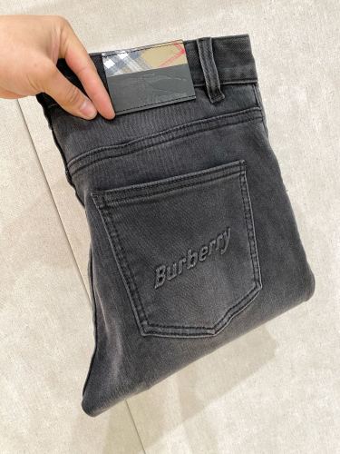 Burberry Jeans Men Size 29-38