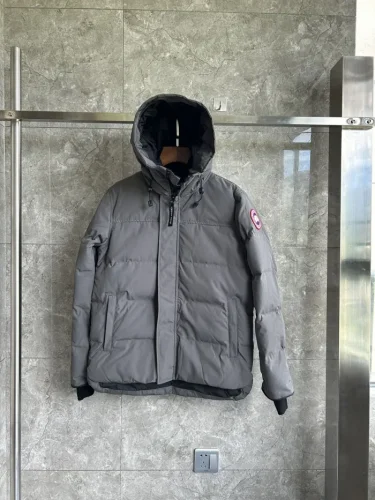 Canada Goose e26 Mens/Women Winter Jacket Size M