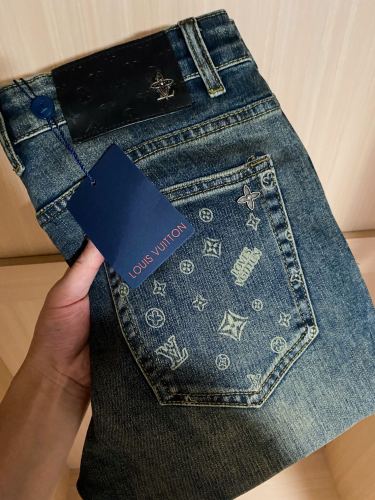 Louis Vuitton Jeans Men Size 28-38
