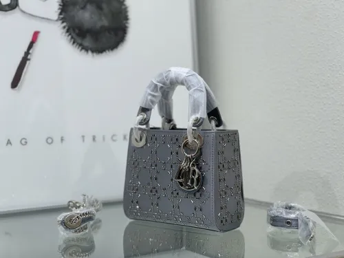 Dior Lady Women Shoulder Bags 17*15*7cm