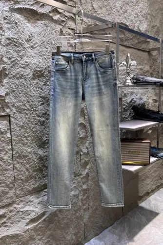 Gucci Jeans Men Size 28-38