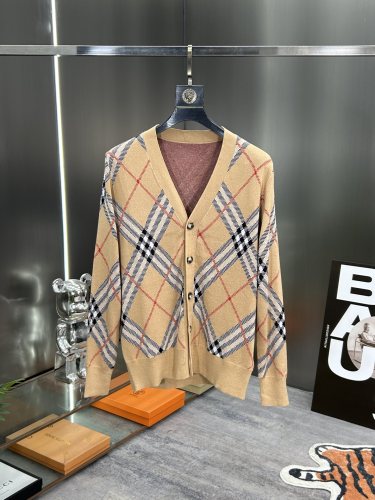 Burberry Unisex Sweatshirt Size S-XXL