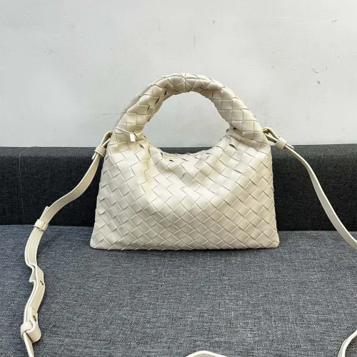 Bottega Veneta HO Shoulder Bags 28*17cm