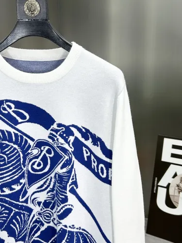 Burberry Unisex Sweatshirt Size S-XXL